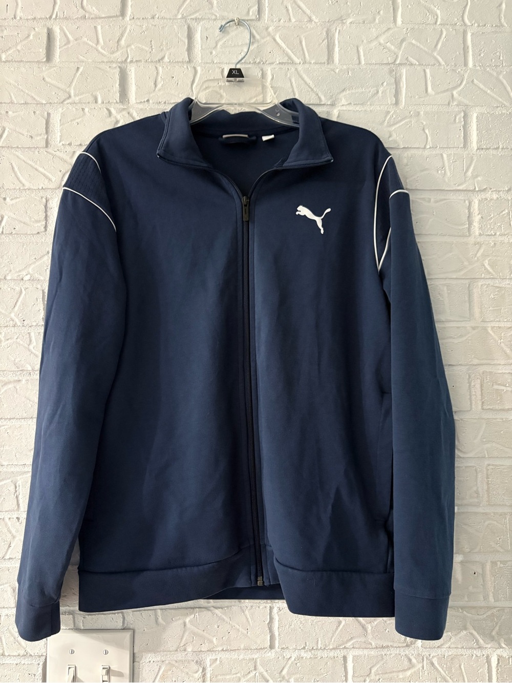Puma Men's Dark Blue Full-Zip Lightweight Jacket with White Logo